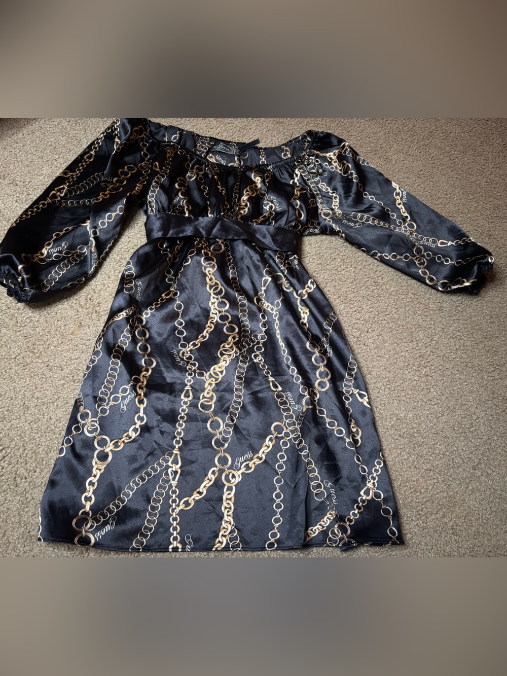 GUESS Women’s Chain Print Wrap Dress Black Gold Satin Long Sleeve Tie Waist
